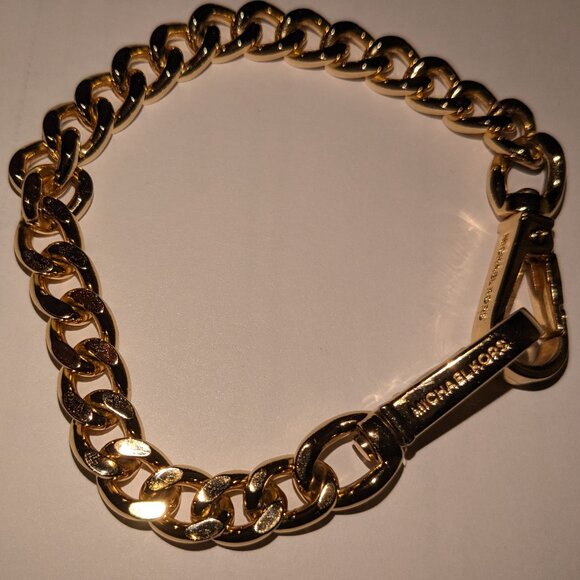 Michael Kors Jewelry - Micheal Kors Bracelet - Gold - NEW